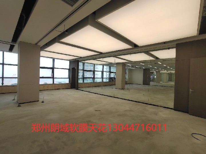 浙商銀行（鄭州湖心島）